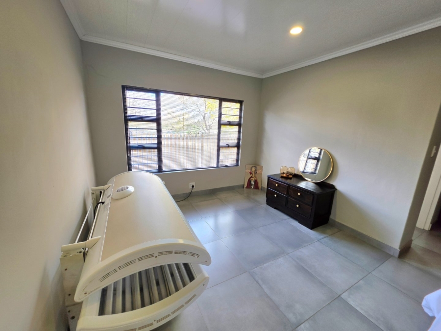 Commercial Property for Sale in Reitz Free State